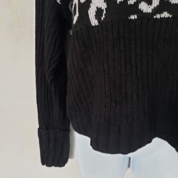 Nine West Women's XS Black White Leopard Turtleneck Cropped Sweater Fall Winter - Picture 4 of 7